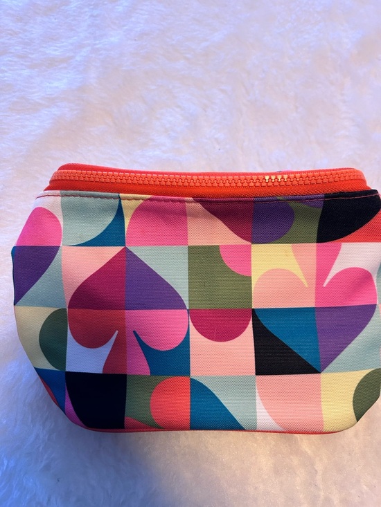 kate spade Handbags - kate spade Multicolor Geometric Heart Print Cosmetic Pouch with Coral Zip